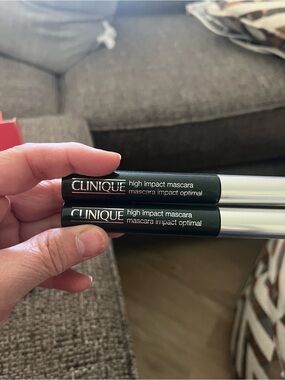 2 New Clinique Black Mascaras